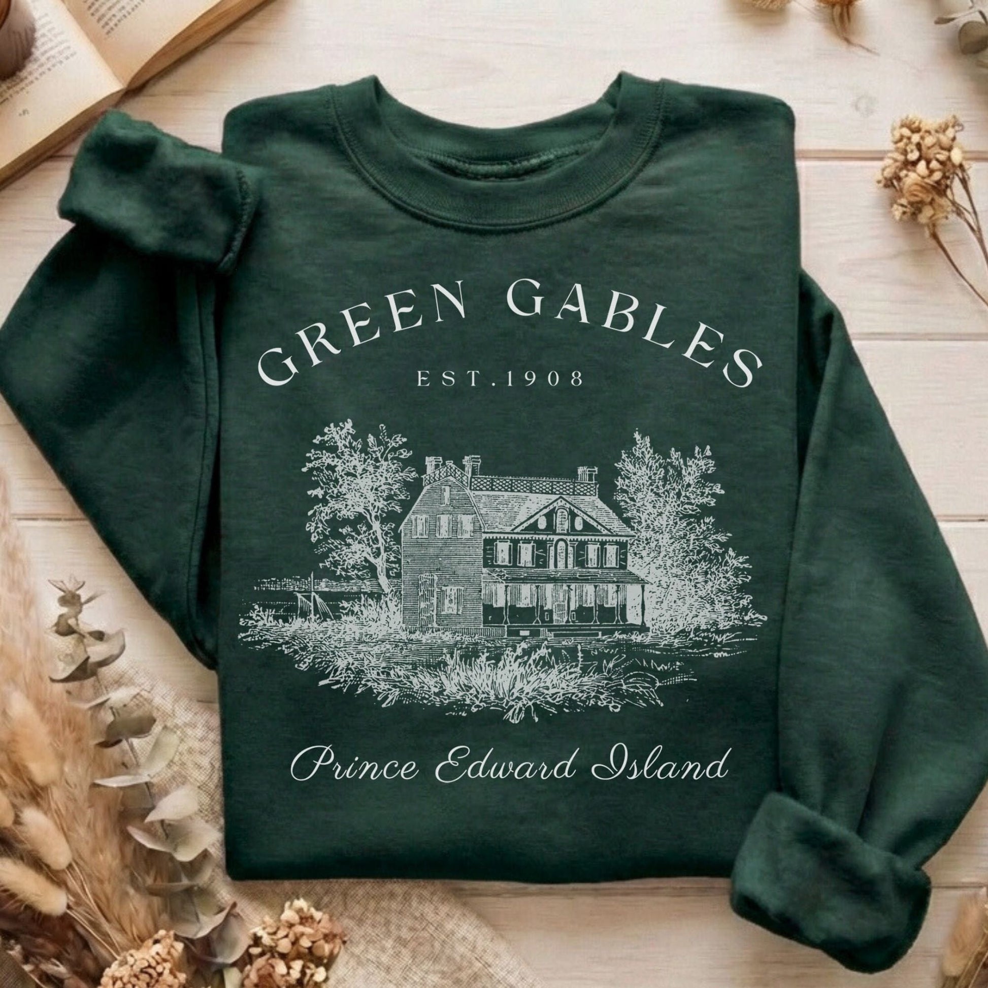 Sweatshirt Forest Green / S Design 22 Sweatshirt The Mystic Eden