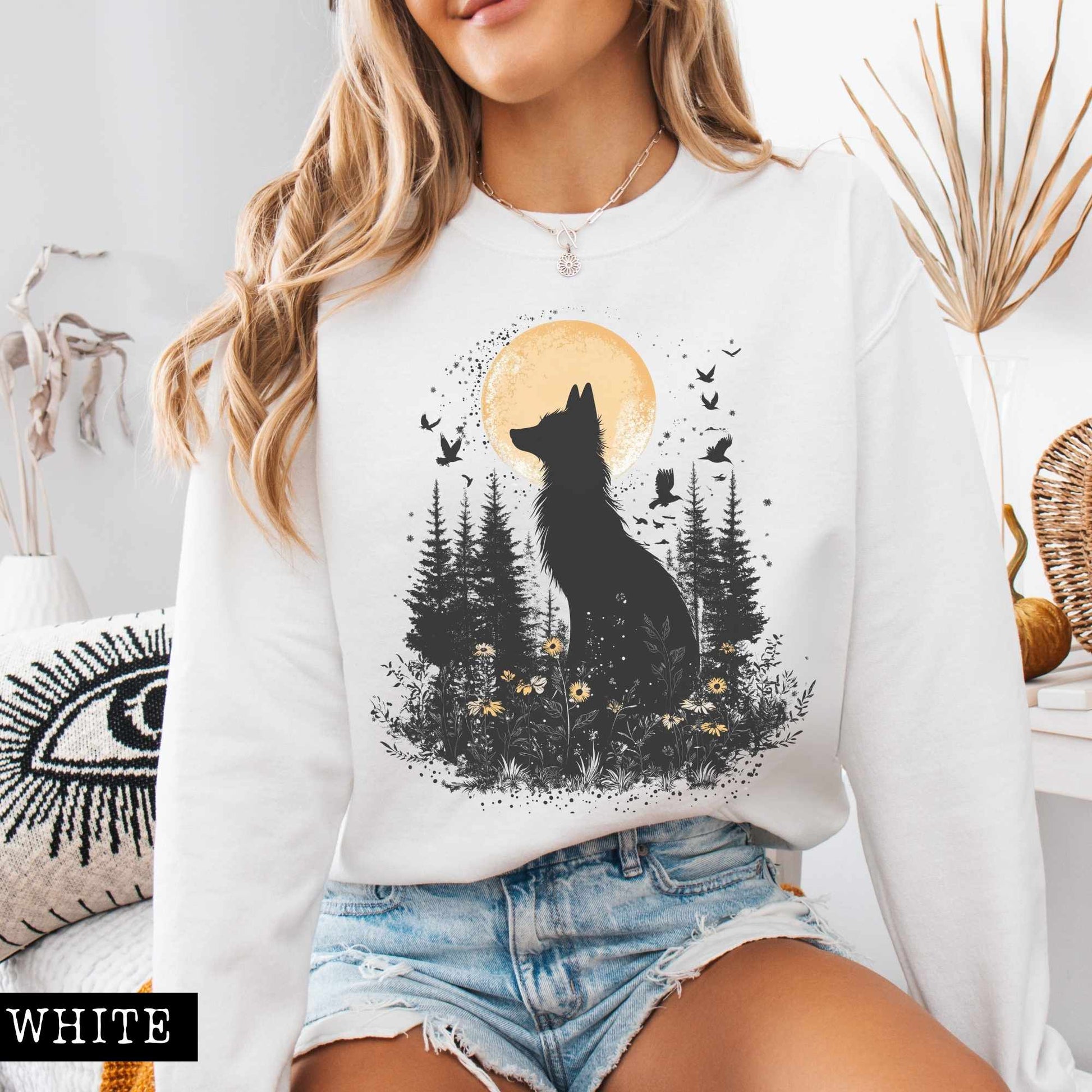 Sweatshirt Mystical Fox Under Yellow Moon Sweatshirt The Mystic Eden