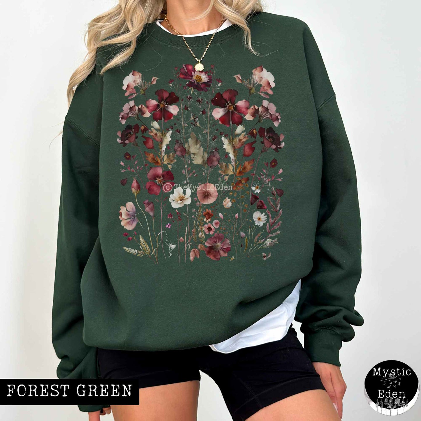 Sweatshirt Pressed flowers cottagecore sweatshirt The Mystic Eden