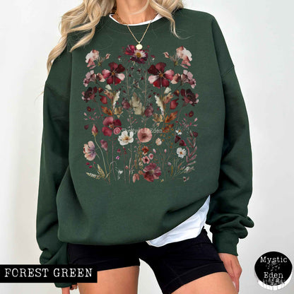 Sweatshirt Pressed flowers cottagecore sweatshirt The Mystic Eden