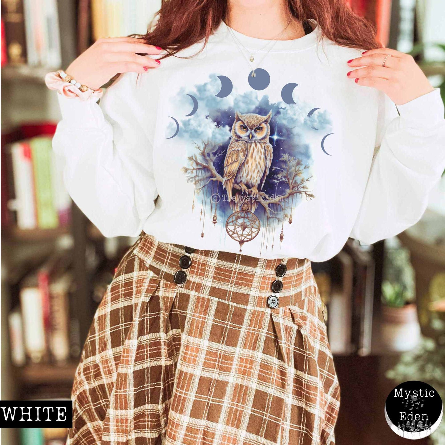 Sweatshirt S / White Vintage Mystical Owl Sweatshirt The Mystic Eden