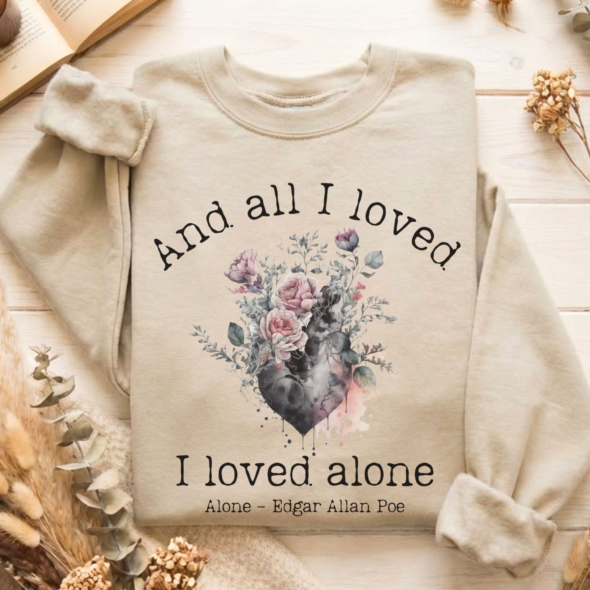 Sweatshirt Sand / S Design 17 Sweatshirt The Mystic Eden
