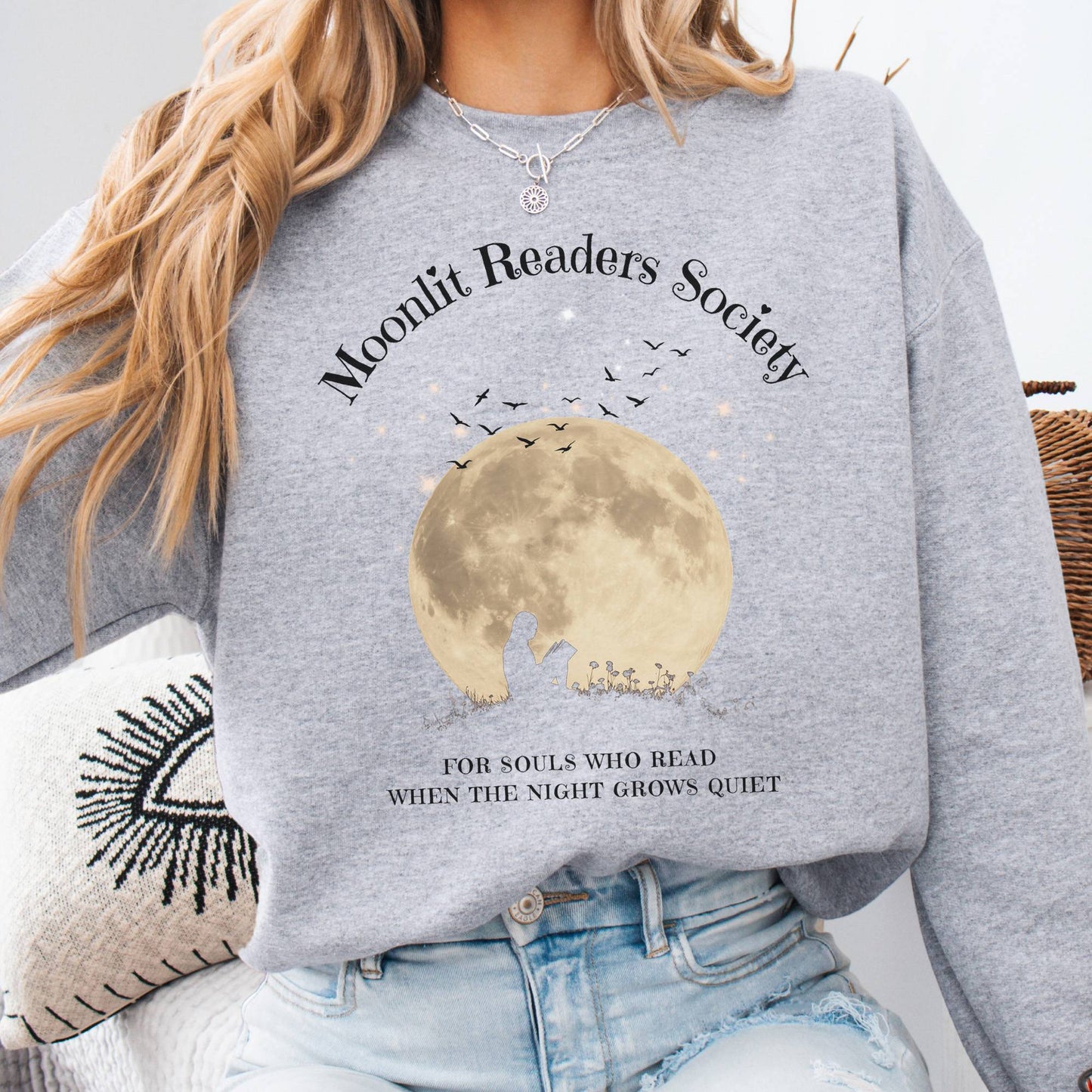 Sweatshirt Sport Grey / S Moonlit Readers Society Sweatshirt The Mystic Eden