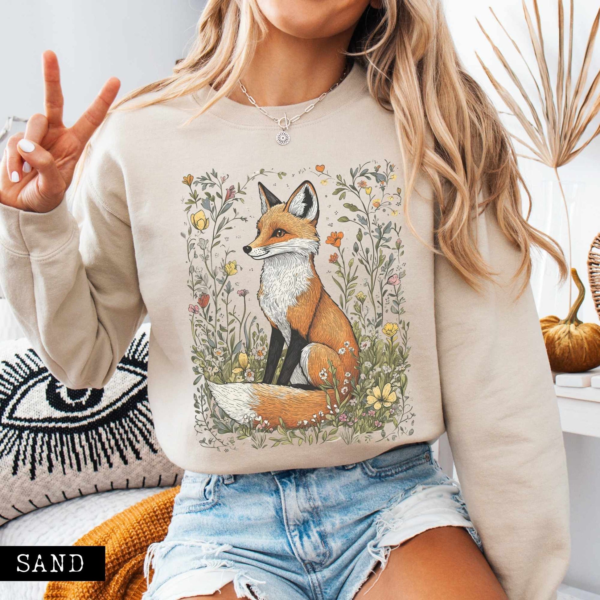 Sweatshirt Vintage Happy Fox Cottagecore Sweatshirt The Mystic Eden