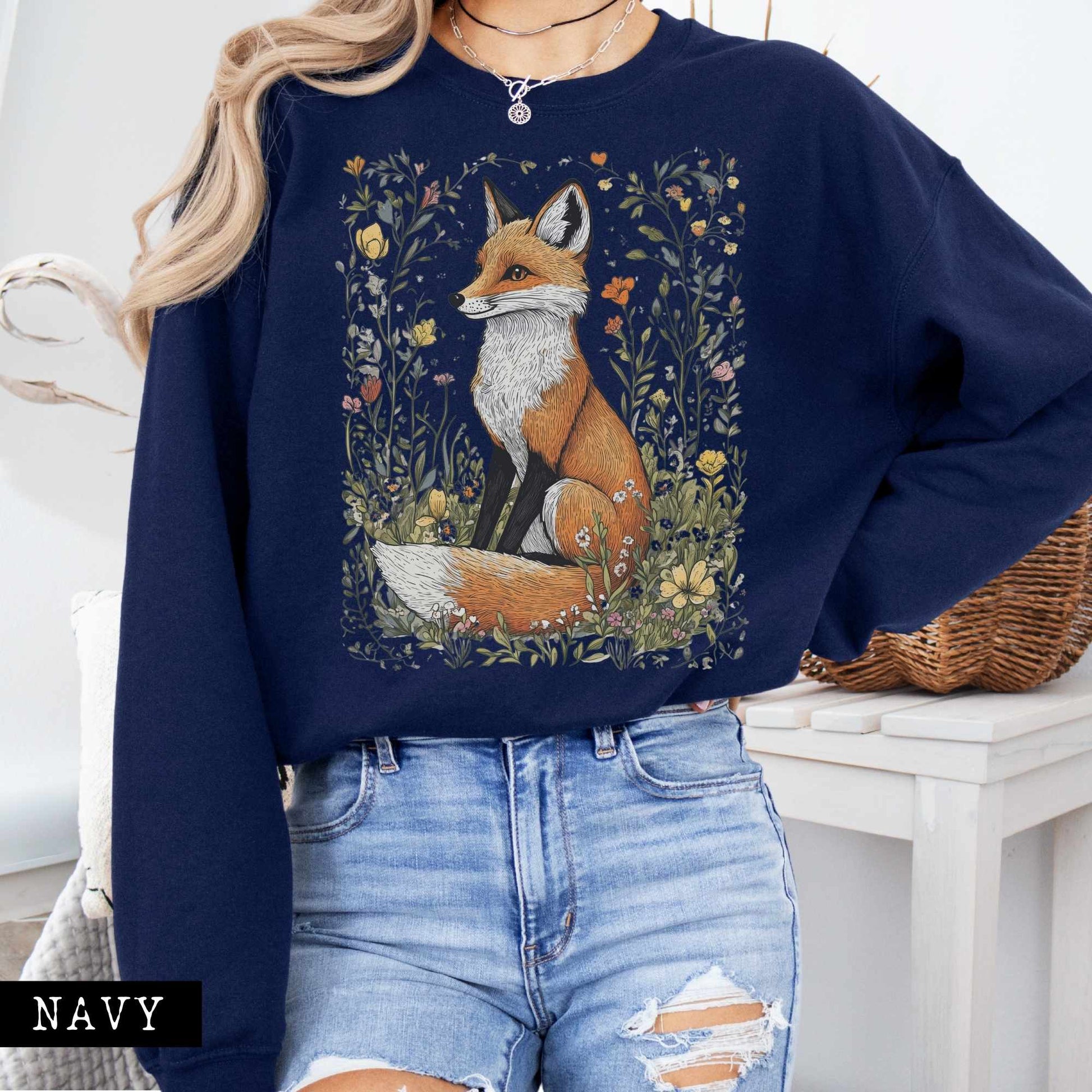 Sweatshirt Vintage Happy Fox Cottagecore Sweatshirt The Mystic Eden