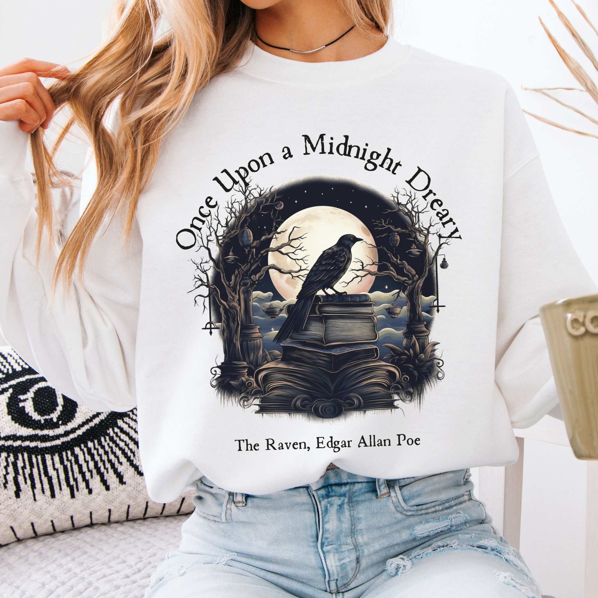 Sweatshirt White / S Edgar Allan Poe Sweatshirt - Once upon a midnight dreary The Mystic Eden