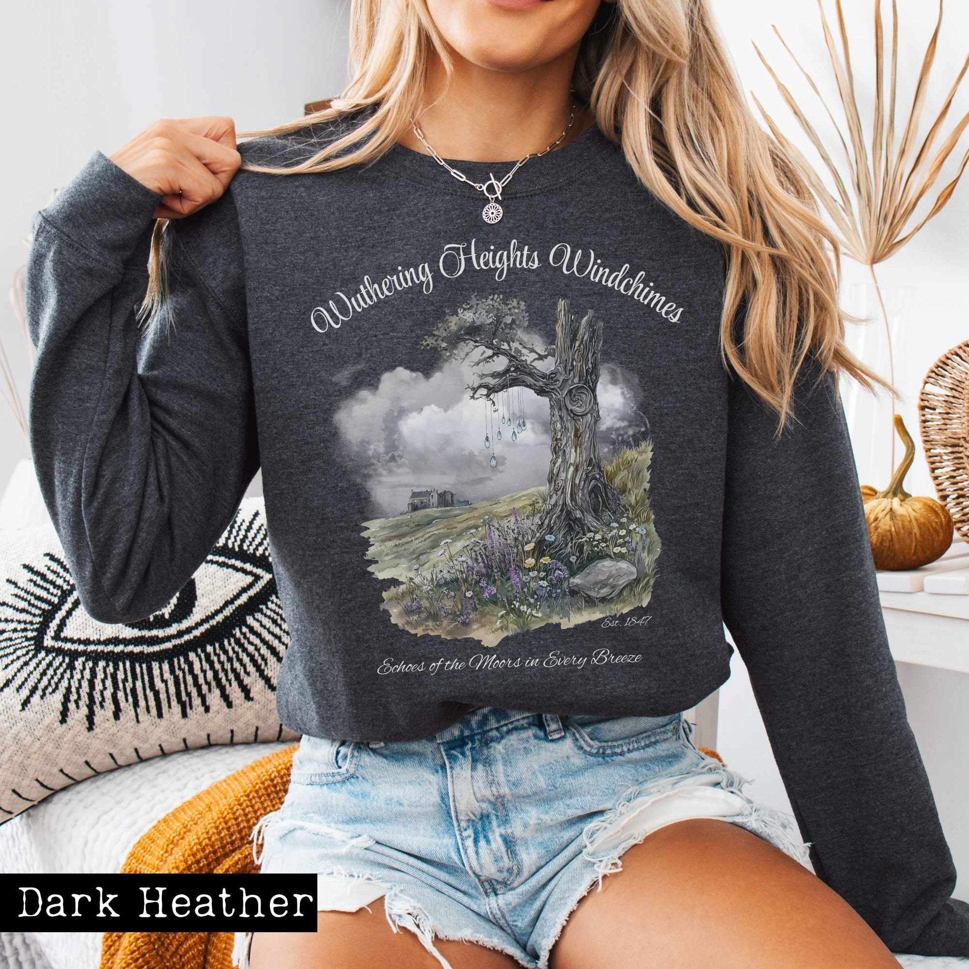 Sweatshirt Wuthering Heights Windchimes Brontë Sweatshirt The Mystic Eden