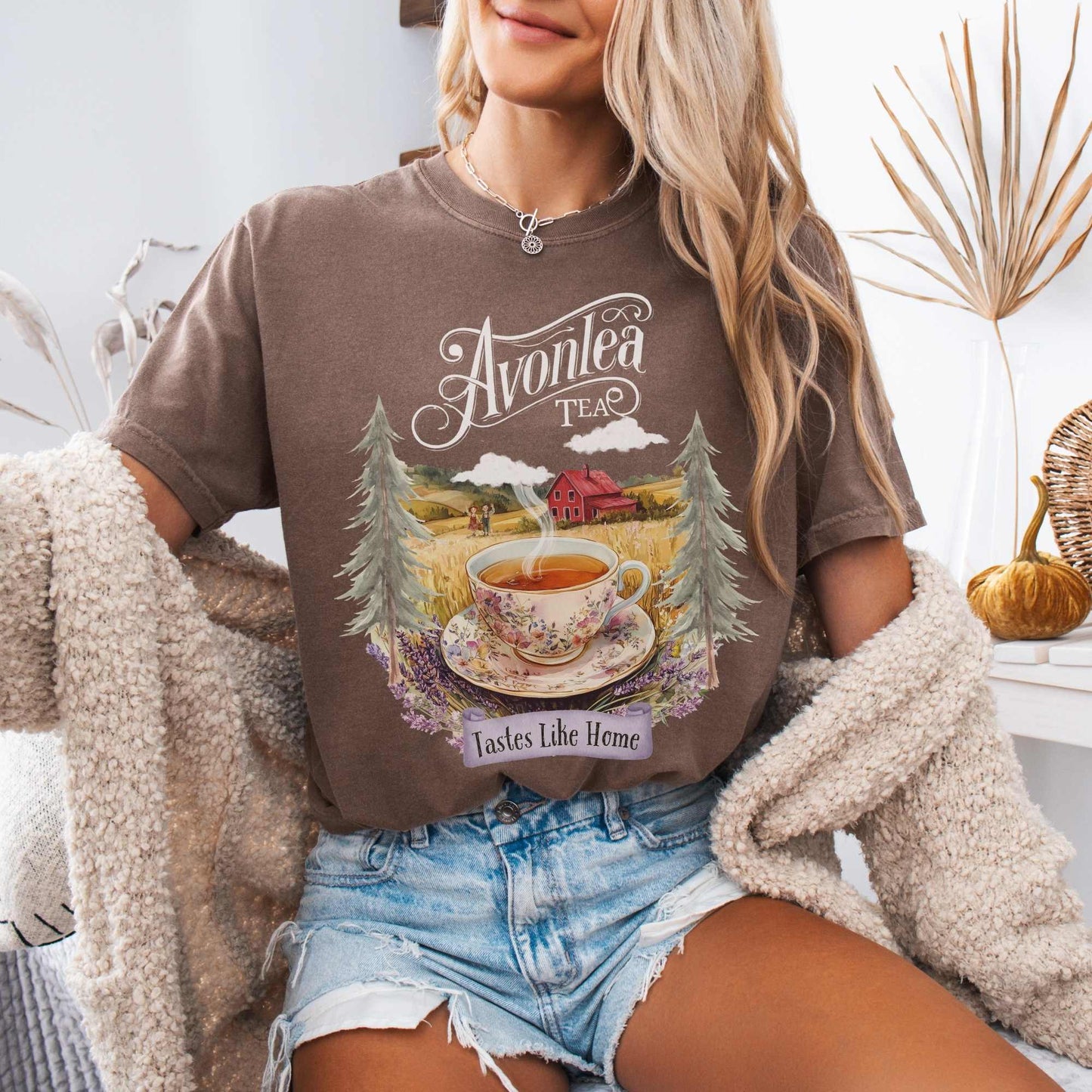 T-Shirt Avonlea Tee Anne of Green Gables Tee The Mystic Eden