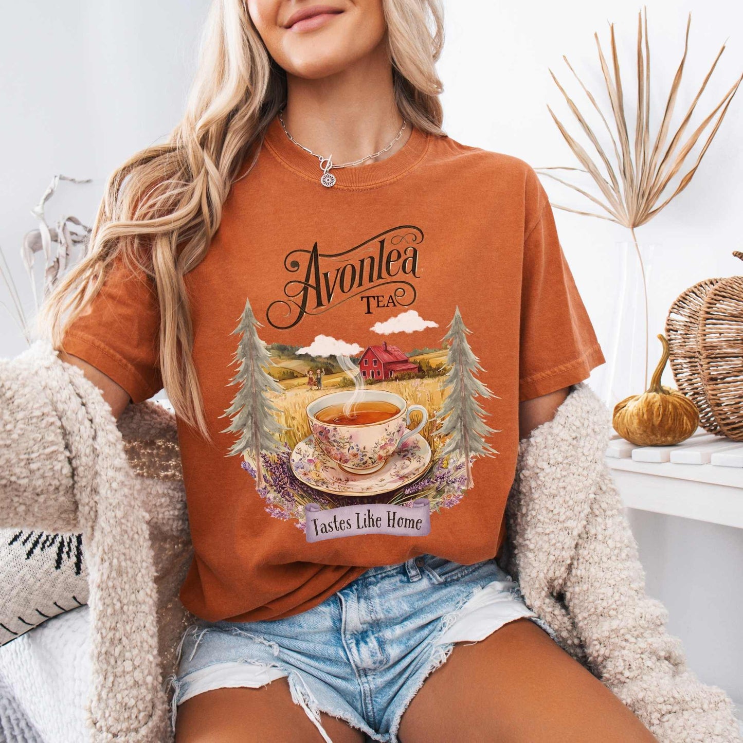 T-Shirt Avonlea Tee Anne of Green Gables Tee The Mystic Eden