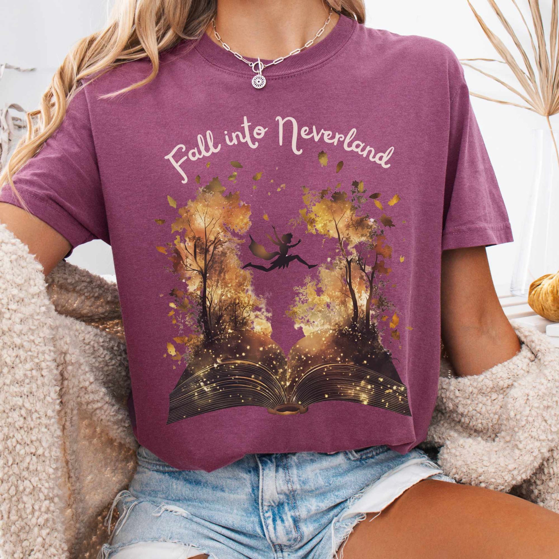 T-Shirt Berry / S Fall into Neverland Tee The Mystic Eden
