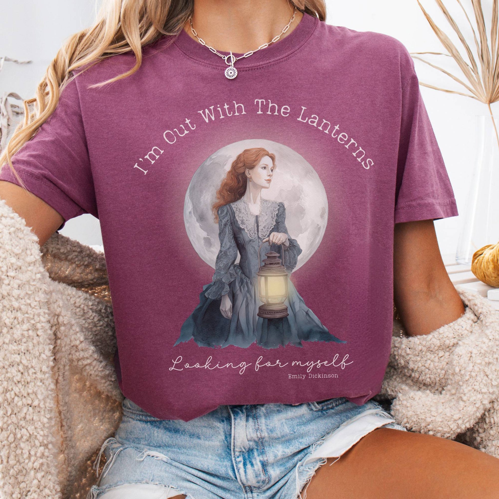 T-Shirt Berry / S I'm Out With The Lanterns Looking For Myself Emily Dickinson Tee The Mystic Eden