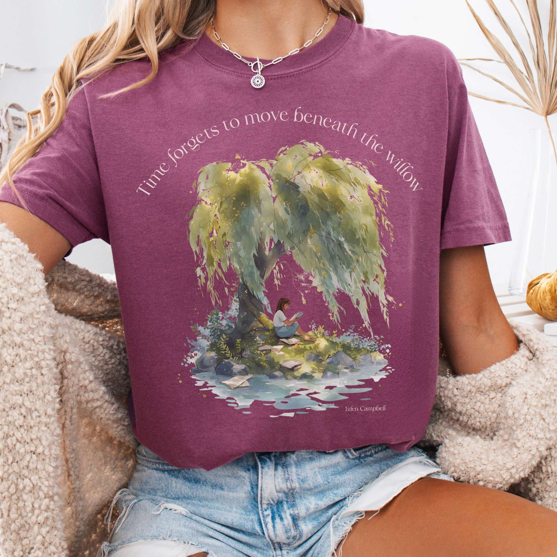 T-Shirt Berry / S Time Forgets to Move Beneath the Willow Tee The Mystic Eden