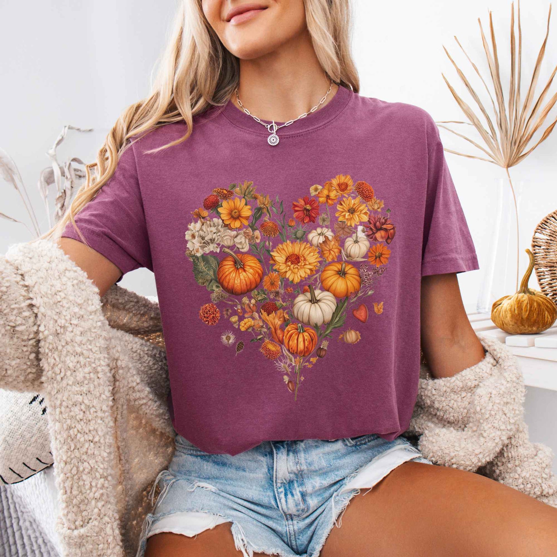 T-Shirt Berry / S Vintage fall floral pumpkin heart tee The Mystic Eden