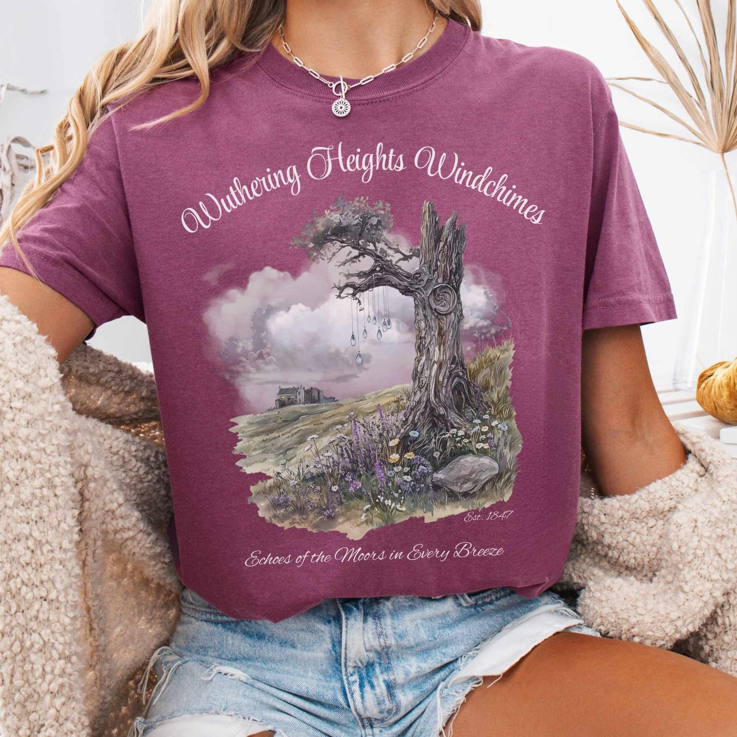T-Shirt Berry / S Wuthering Heights Windchimes Tee The Mystic Eden