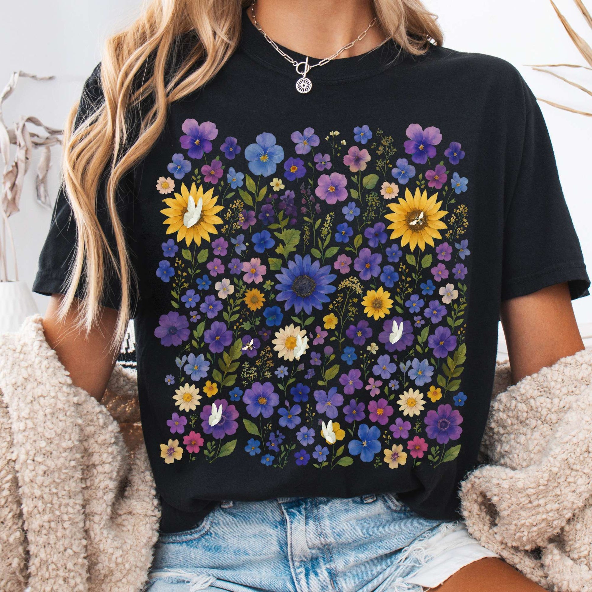 T-Shirt Black / S Sunflower Garden T-Shirt – Vibrant Bloom Tee The Mystic Eden