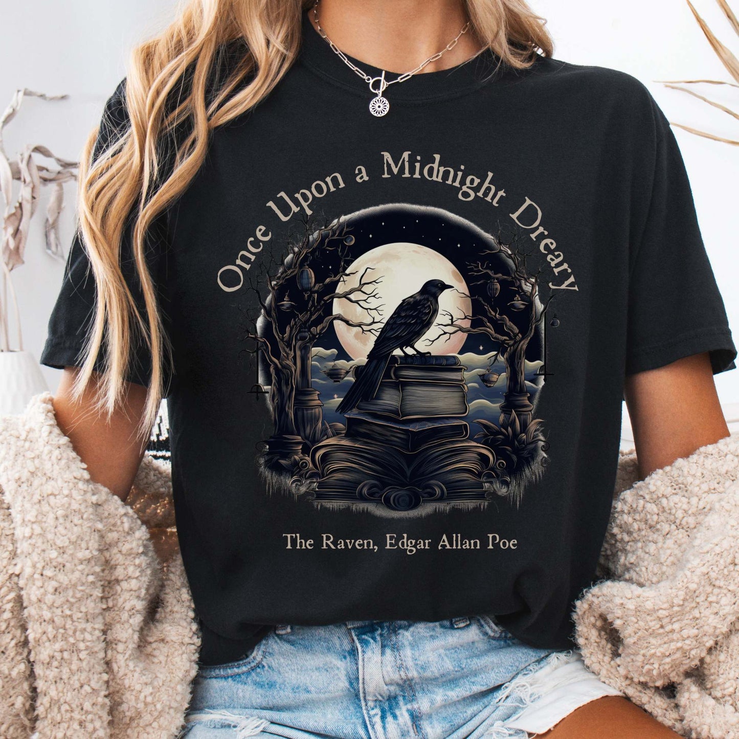 T-Shirt Black / S Vintage Edgar Allan Poe Shirt - Once upon a midnight dreary The Mystic Eden