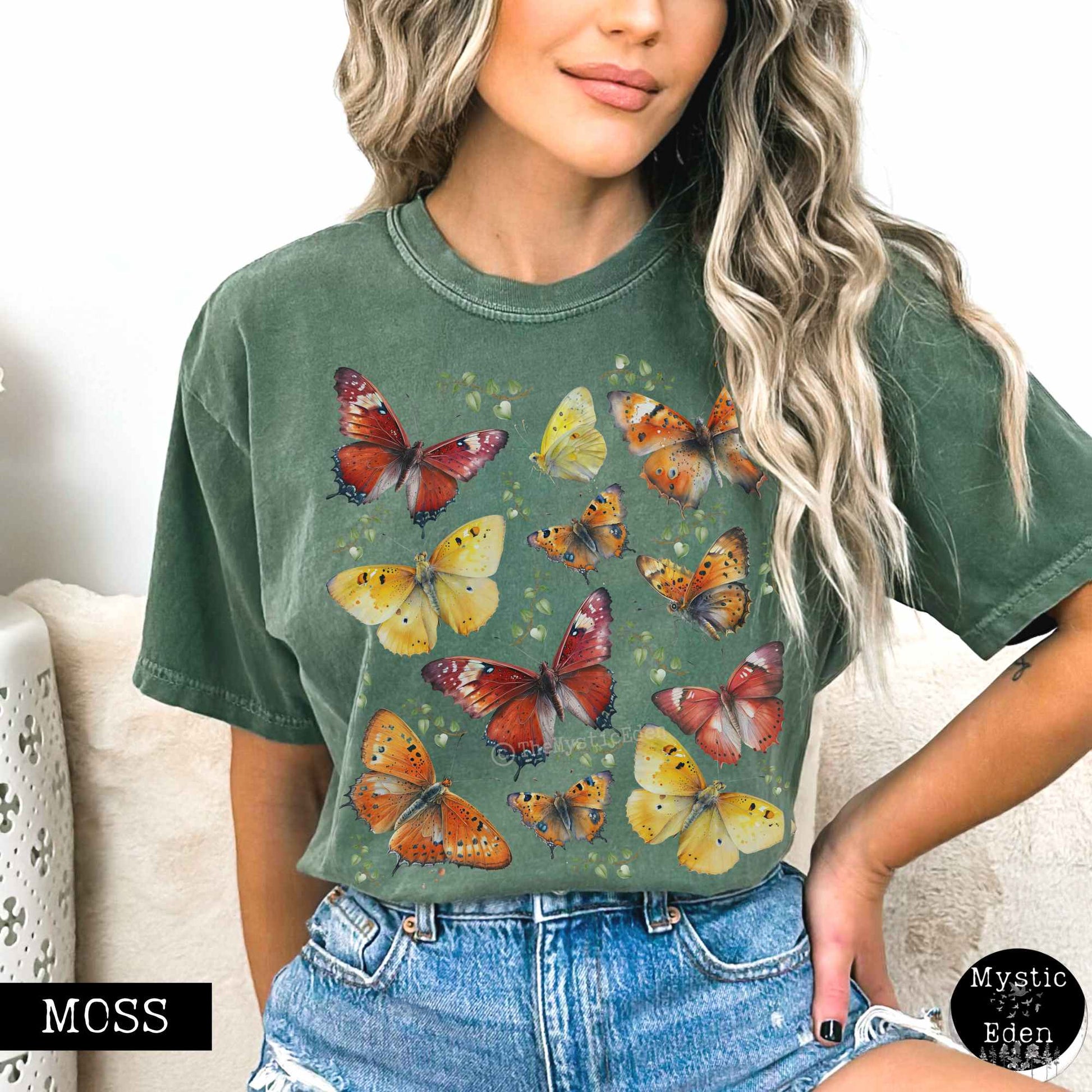 T-Shirt Bright Butterflies Cottagecore T-shirt The Mystic Eden