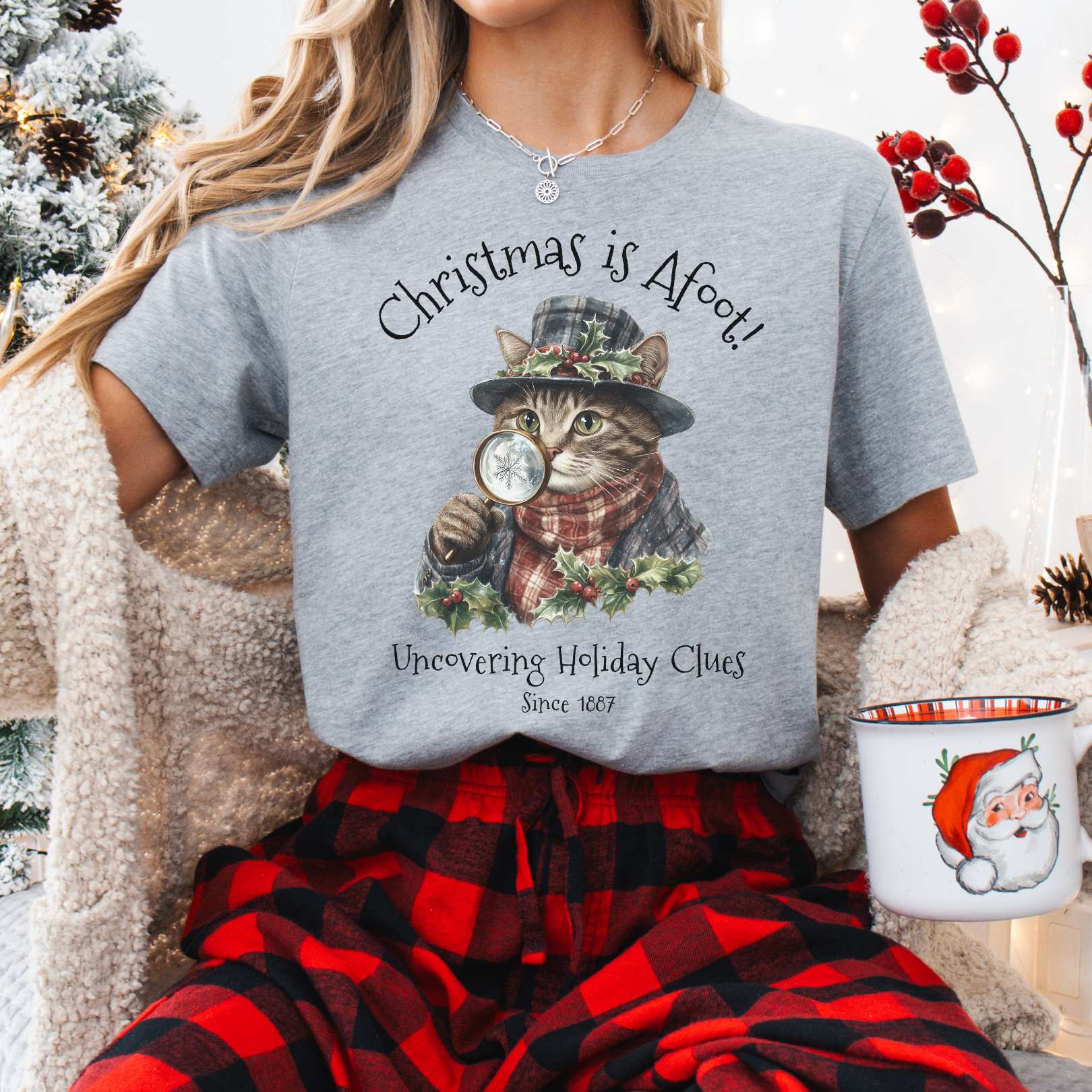 T-Shirt Christmas is Afoot! Sherlock Holmes Christmas Tee The Mystic Eden