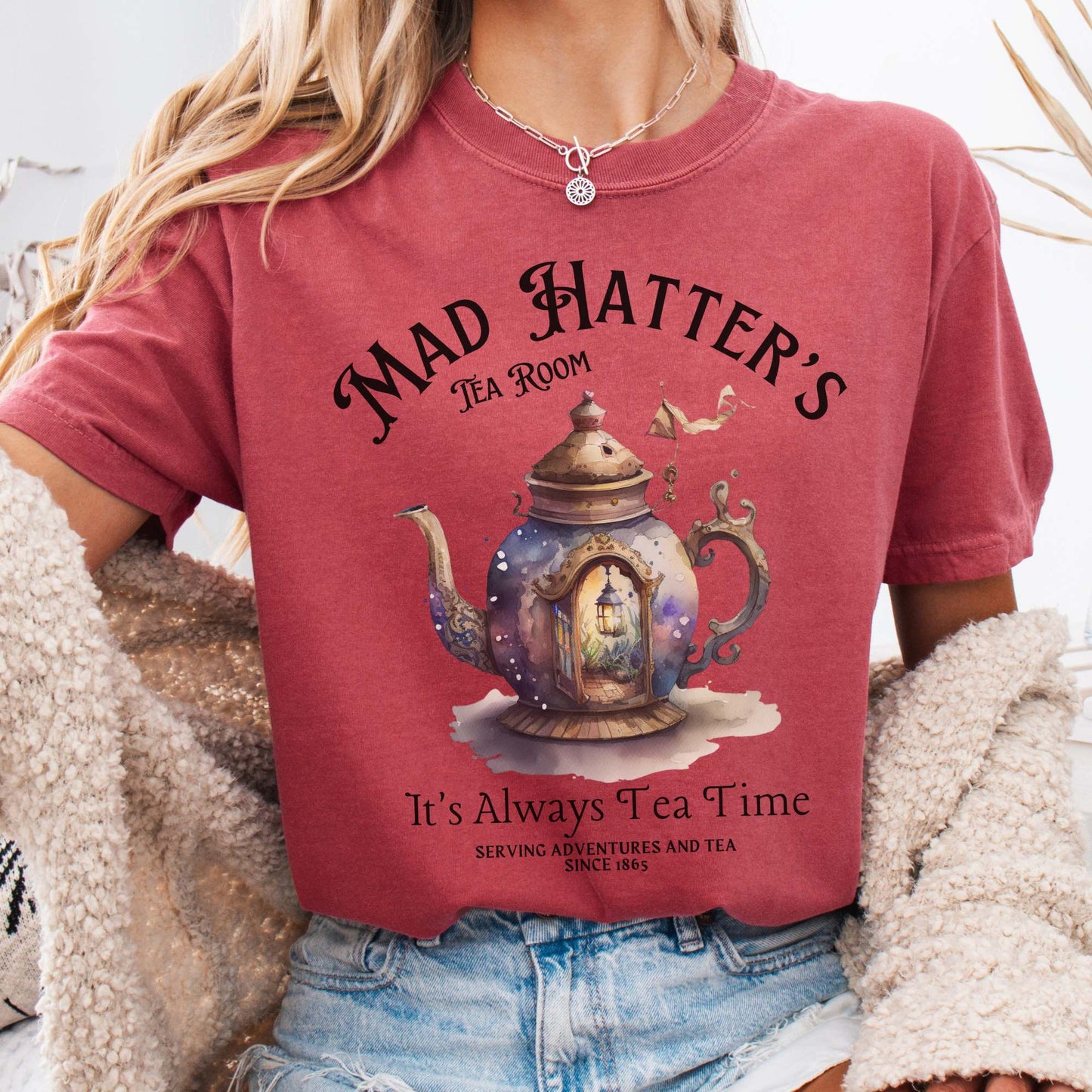 T-Shirt Crimson / S It's Alway's Tea Time - Mad Hatters Tea Room Shirt The Mystic Eden