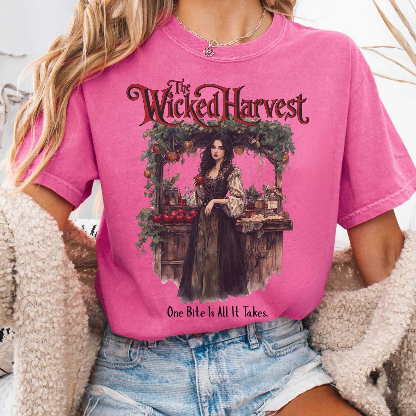 T-Shirt Crunchberry / S The Wicked Harvest Fairytale Shirt The Mystic Eden