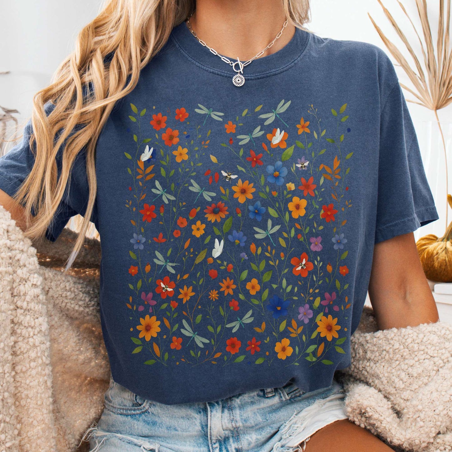 T-Shirt Denim / S Dragonfly Meadow T-Shirt – Whimsical Floral Tee The Mystic Eden