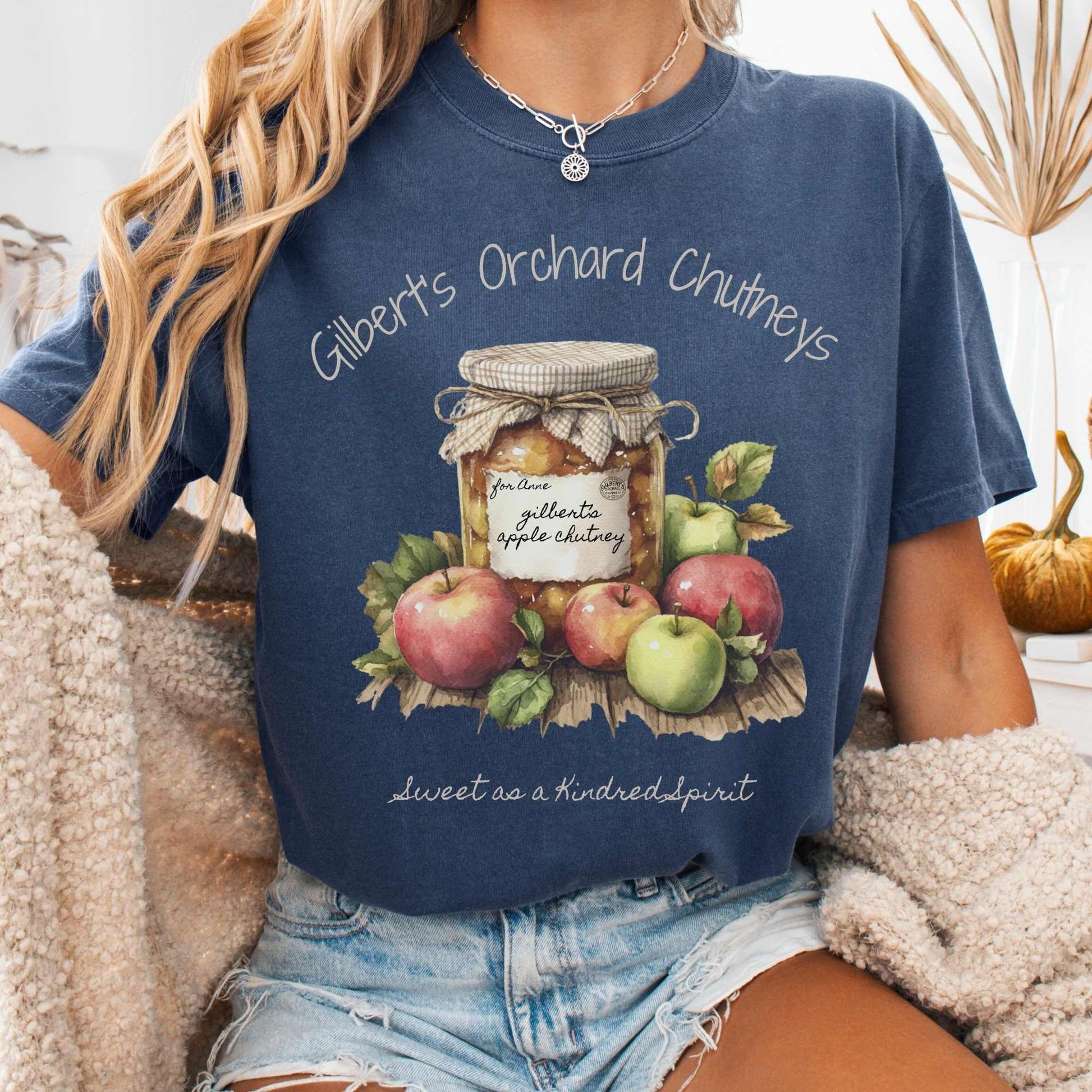 T-Shirt Denim / S Gilbert's Orchard Chutneys Tee The Mystic Eden