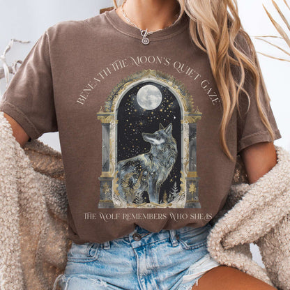 T-Shirt Espresso / S Beneath The Moon The Wolf Remembers Who She Is Tee The Mystic Eden