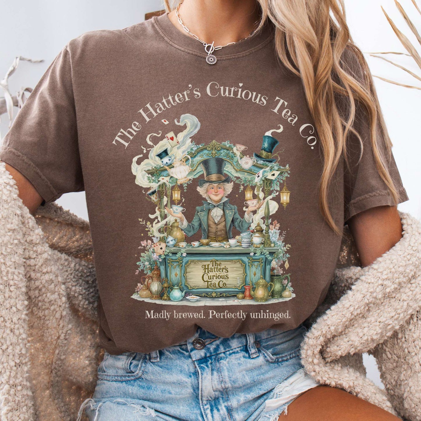 T-Shirt Espresso / S The Hatters Curious Tea Co T-Shirt The Mystic Eden