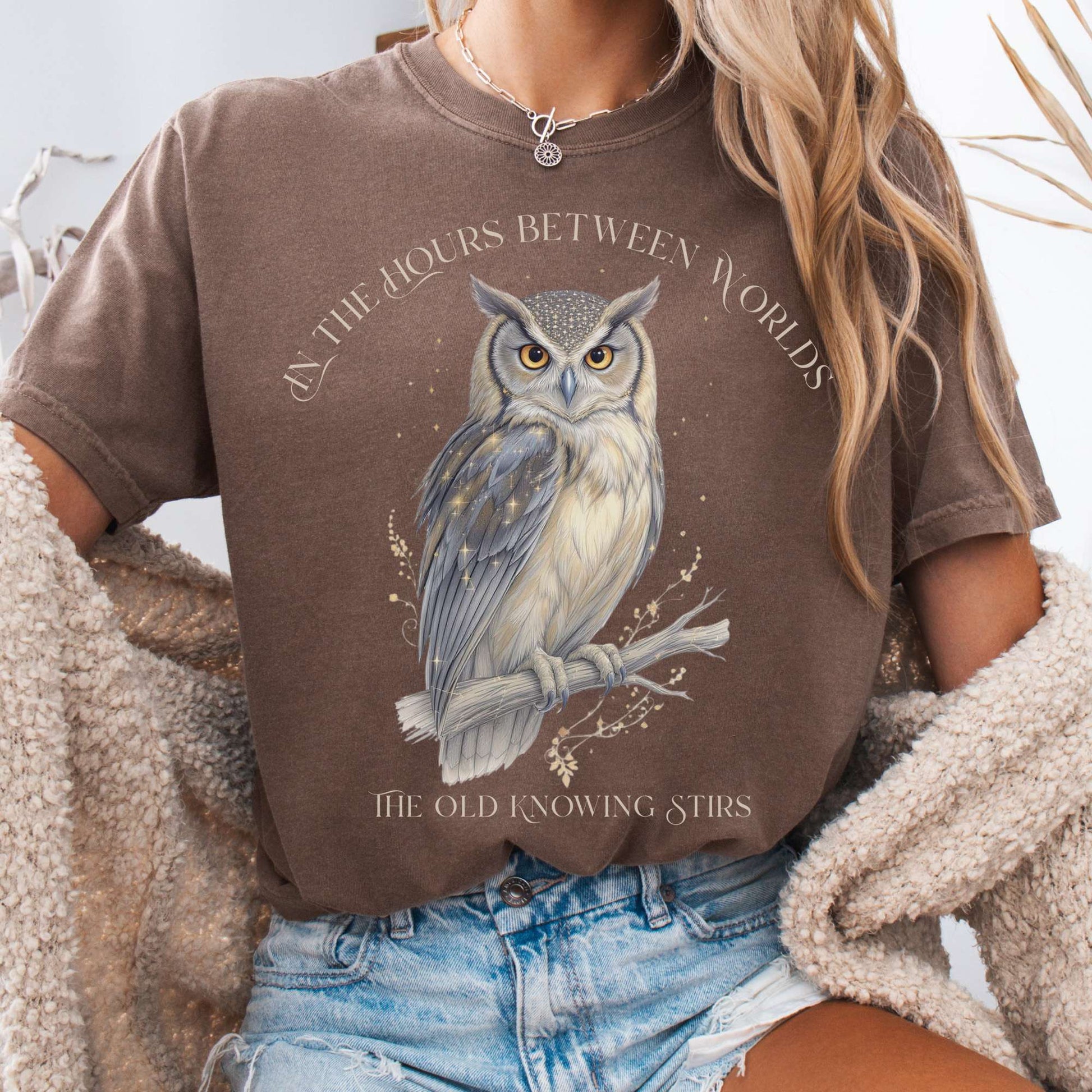 T-Shirt Espresso / S The Old Knowing Stirs Mystical Owl Tee The Mystic Eden