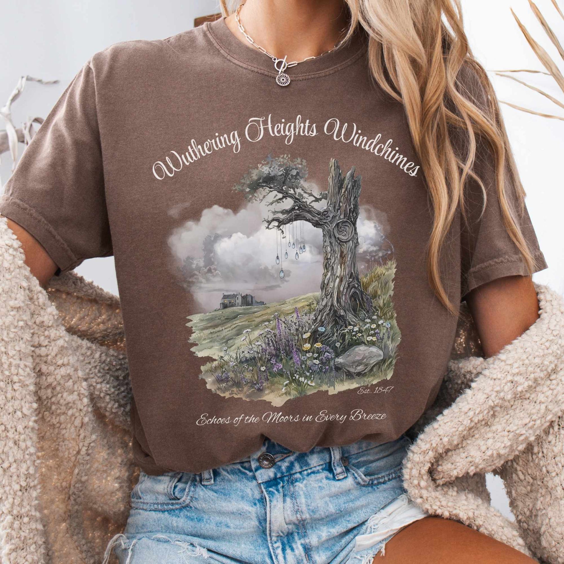 T-Shirt Espresso / S Wuthering Heights Windchimes Tee The Mystic Eden