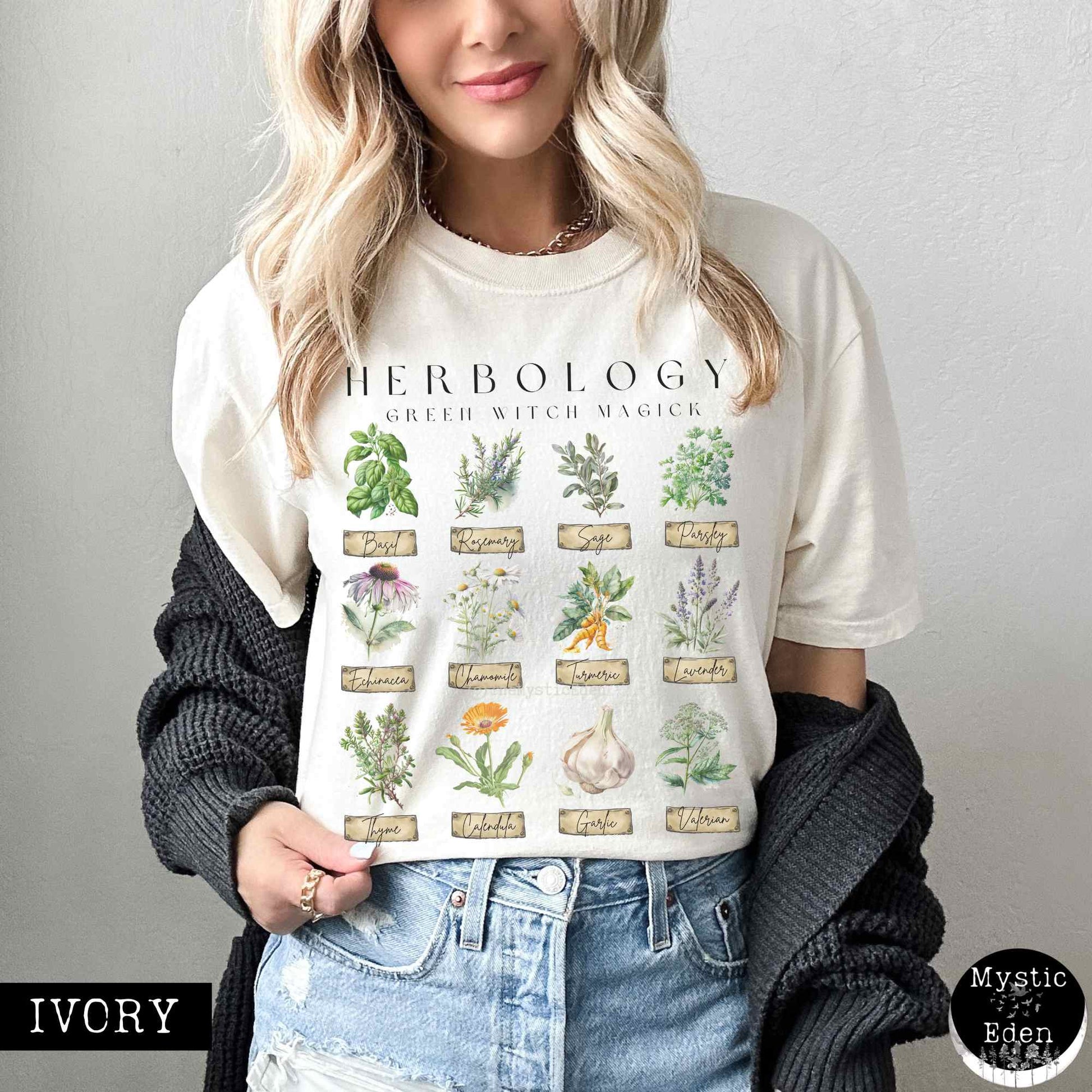 T-Shirt Ivory / S Green Witch Herbology Shirt The Mystic Eden