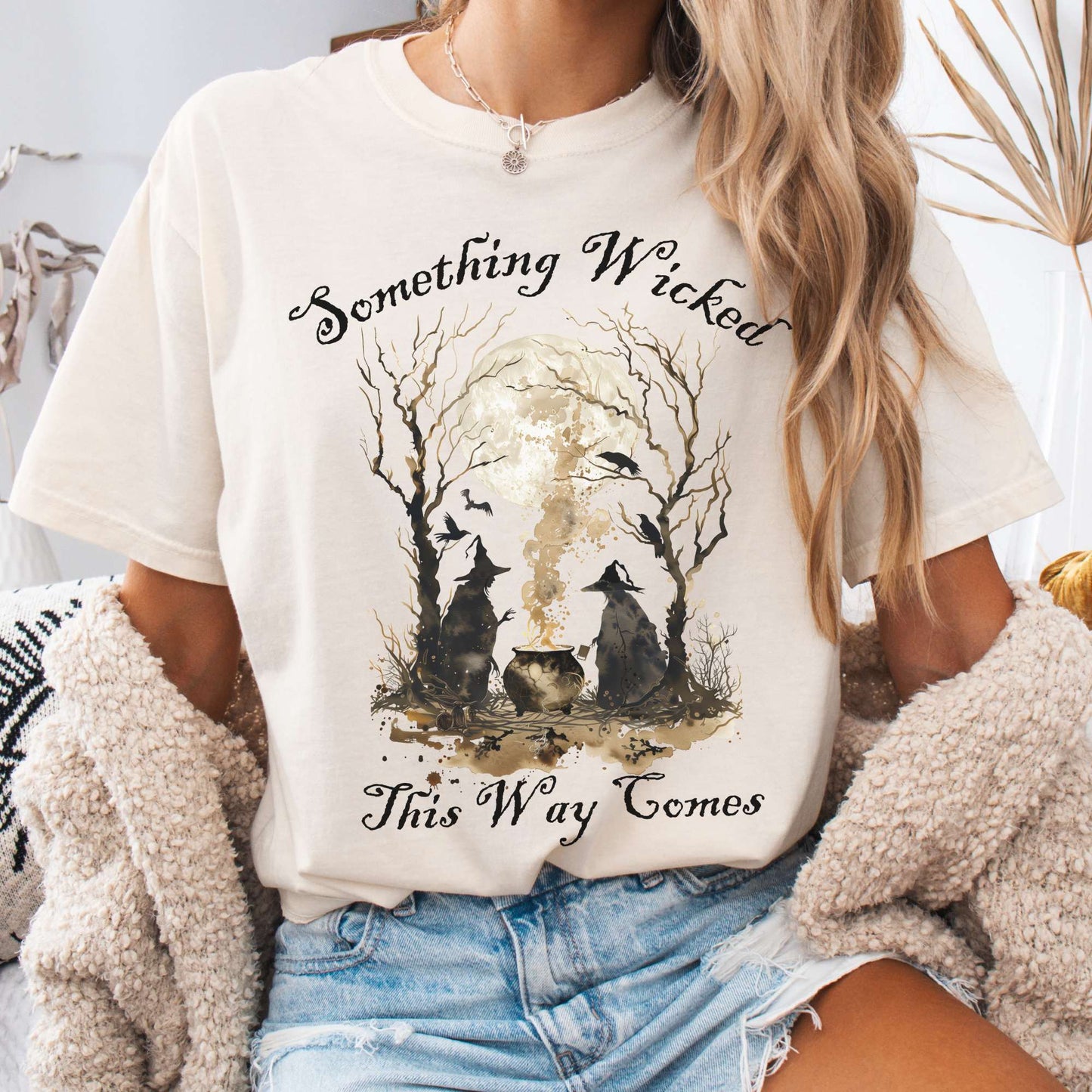 T-Shirt Ivory / S Something Wicked This Way Comes, Shakespeare Macbeth Witches Shirt The Mystic Eden