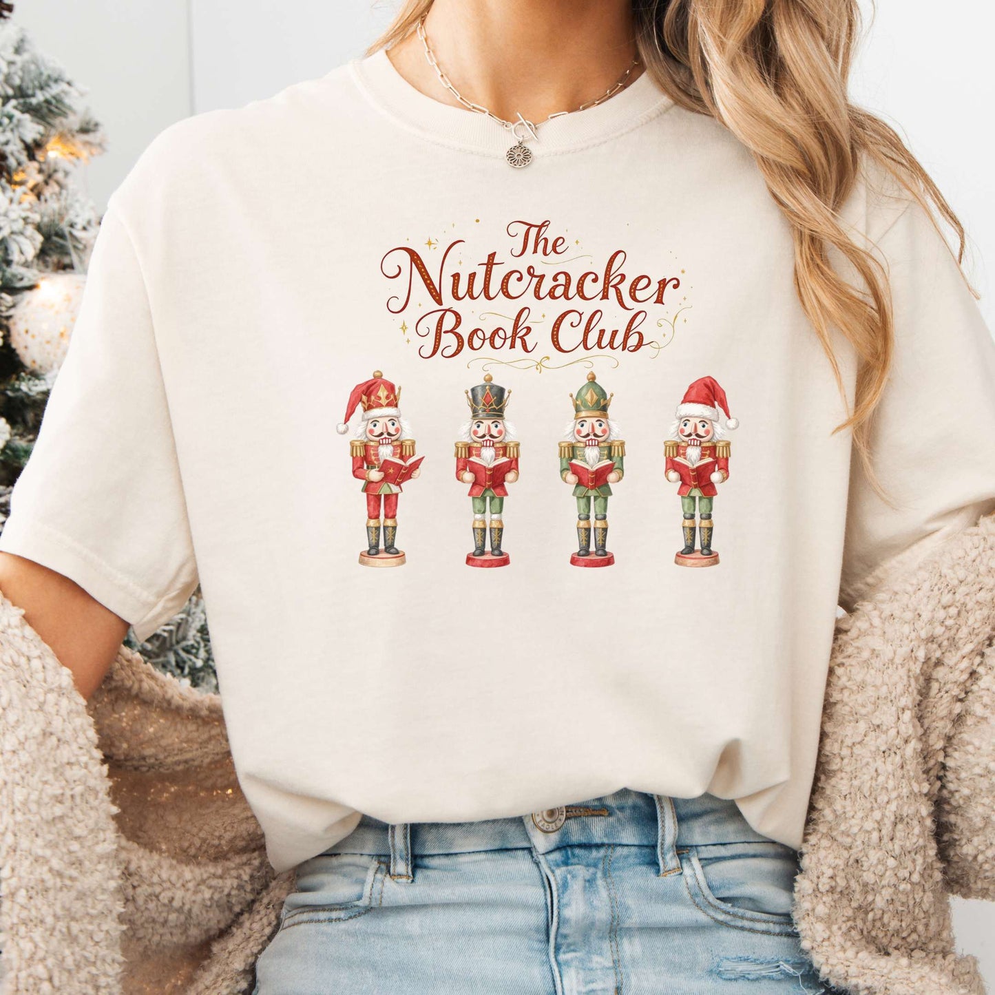 T-Shirt Ivory / S The Nutcracker Book Club Christmas Tee The Mystic Eden