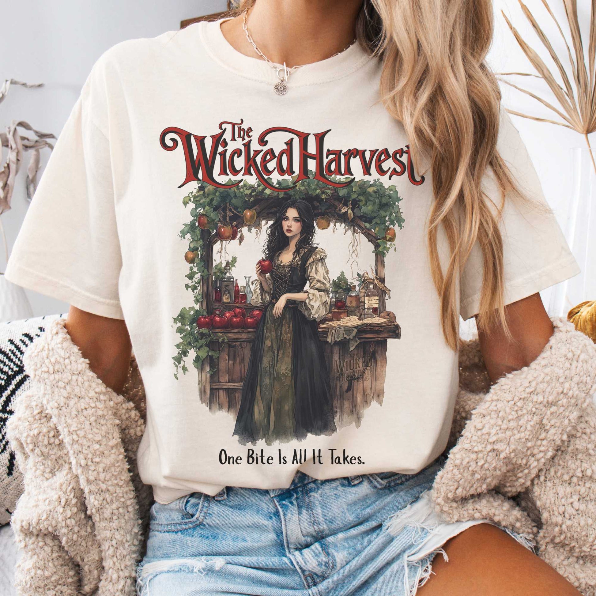 T-Shirt Ivory / S The Wicked Harvest Fairytale Shirt The Mystic Eden