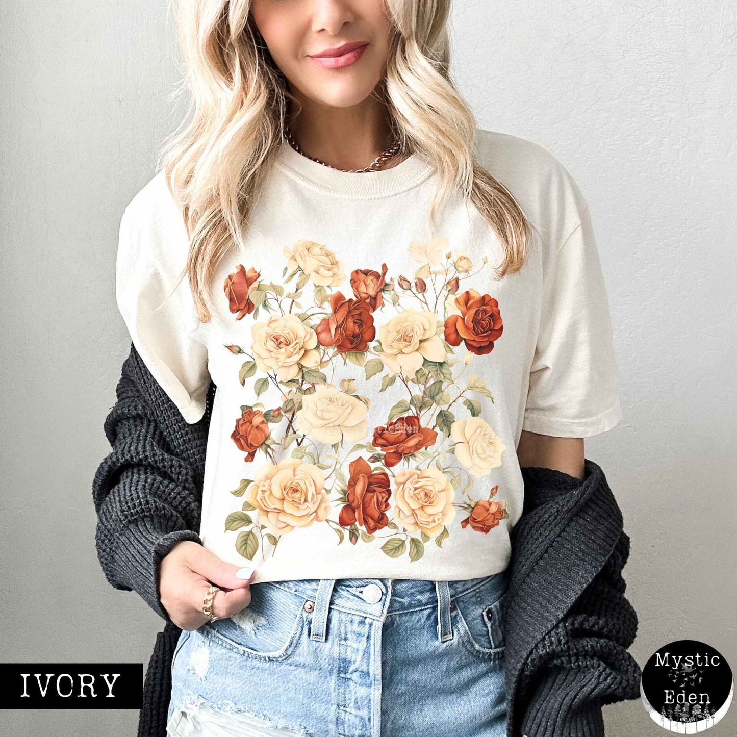 T-Shirt Ivory / S Vintage dark academia aesthetic roses shirt The Mystic Eden