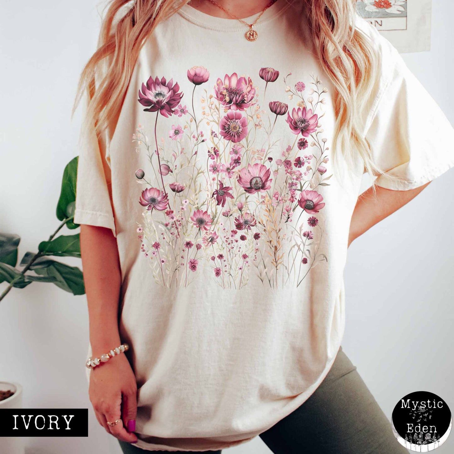 T-Shirt Ivory / S Vintage wildflower maroon floral shirt The Mystic Eden