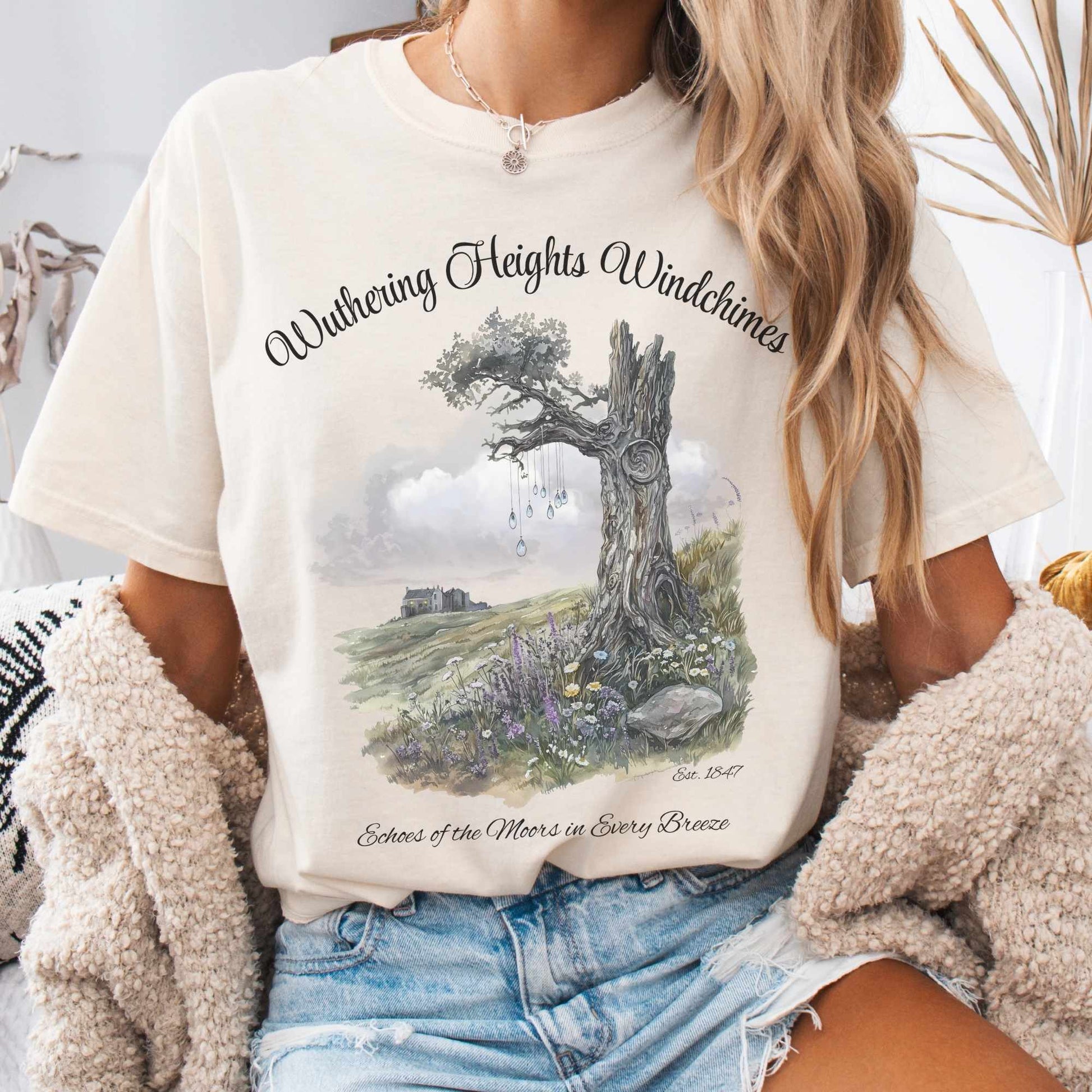 T-Shirt Ivory / S Wuthering Heights Windchimes Tee The Mystic Eden