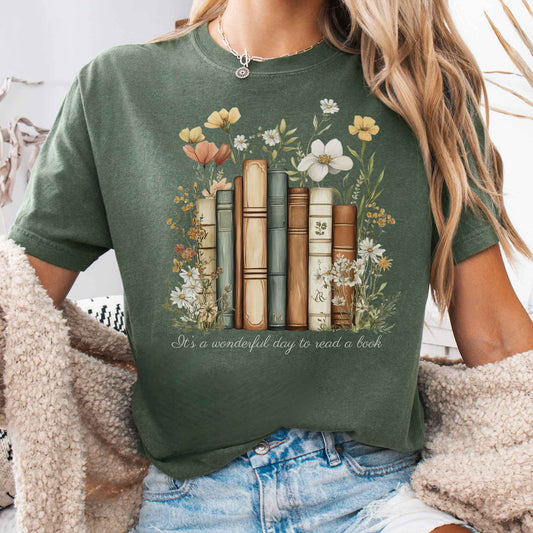 T-Shirt Moss / S It's A Wonderful Day To Read A Book Shirt The Mystic Eden