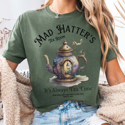T-Shirt Moss / S It's Alway's Tea Time - Mad Hatters Tea Room Shirt The Mystic Eden