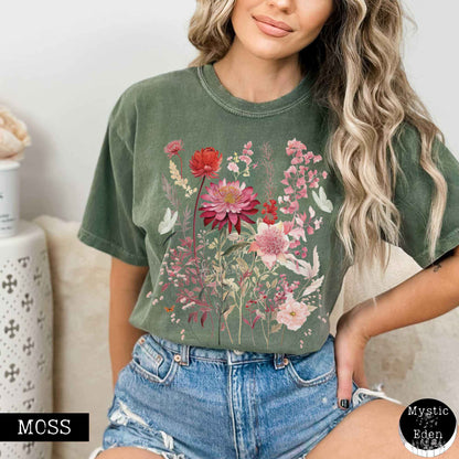 T-Shirt Moss / S Vintage pink floral wildflower and butterfly shirt The Mystic Eden