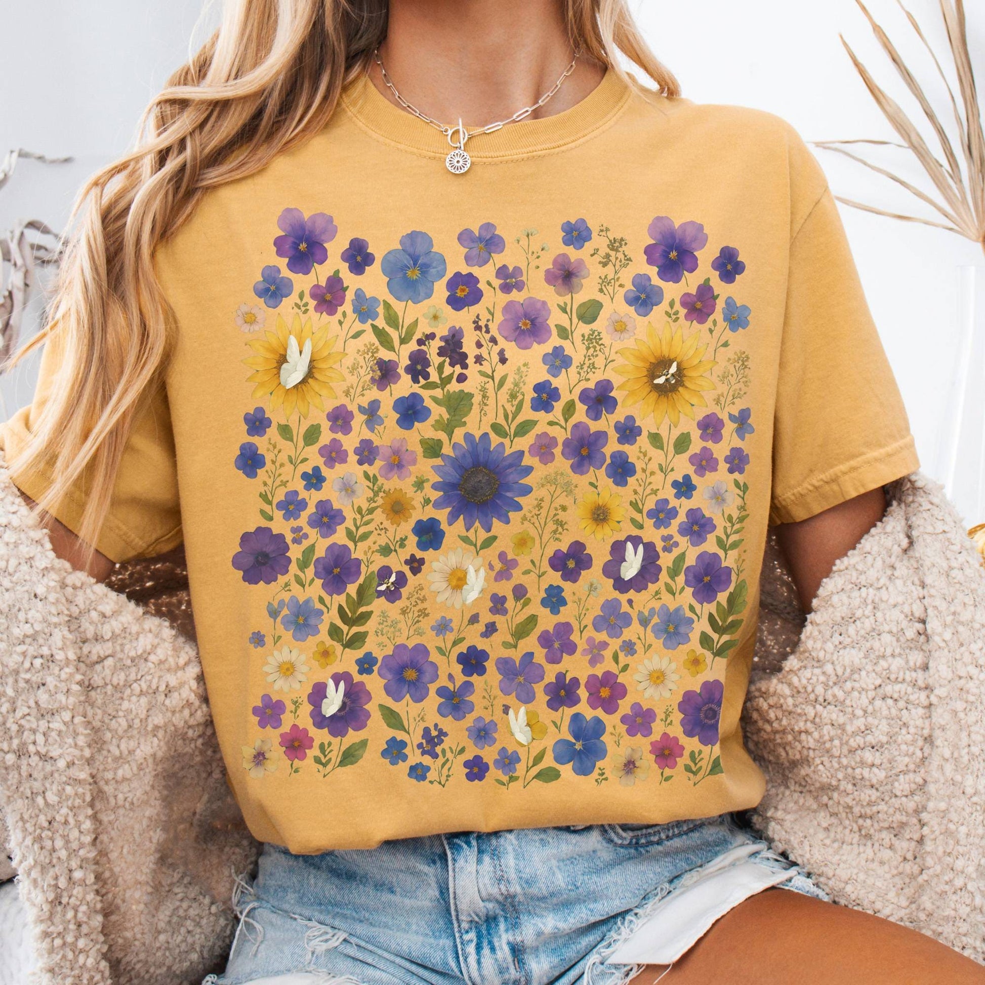 T-Shirt Mustard / S Sunflower Garden T-Shirt – Vibrant Bloom Tee The Mystic Eden