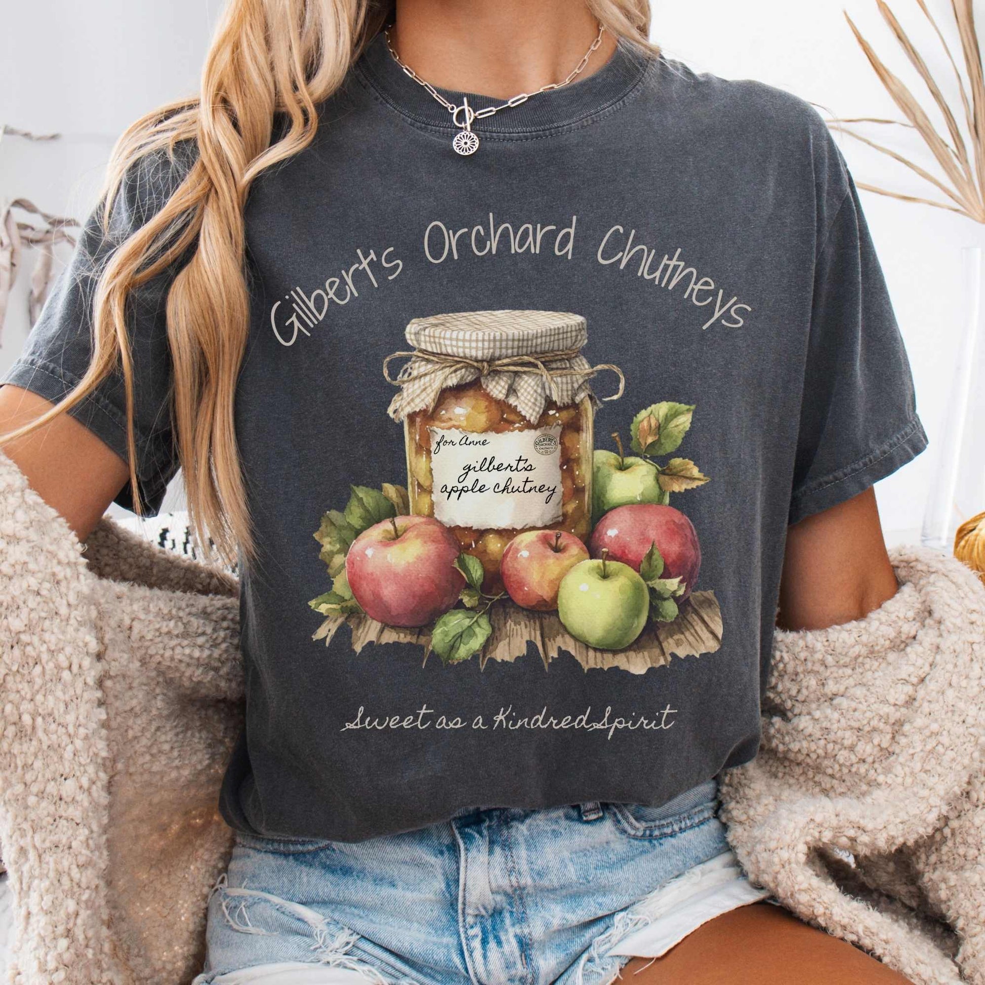T-Shirt Pepper / S Gilbert's Orchard Chutneys Tee The Mystic Eden