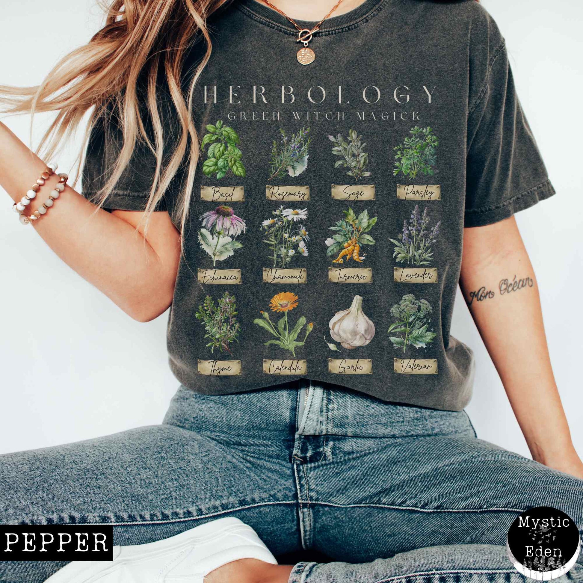 T-Shirt Pepper / S Green Witch Herbology Shirt The Mystic Eden