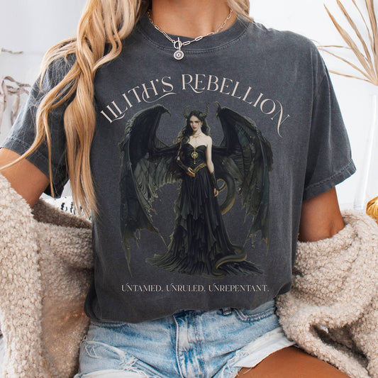 T-Shirt Pepper / S Lilith's Rebellion T-Shirt – Dark Divine Feminine Tee The Mystic Eden