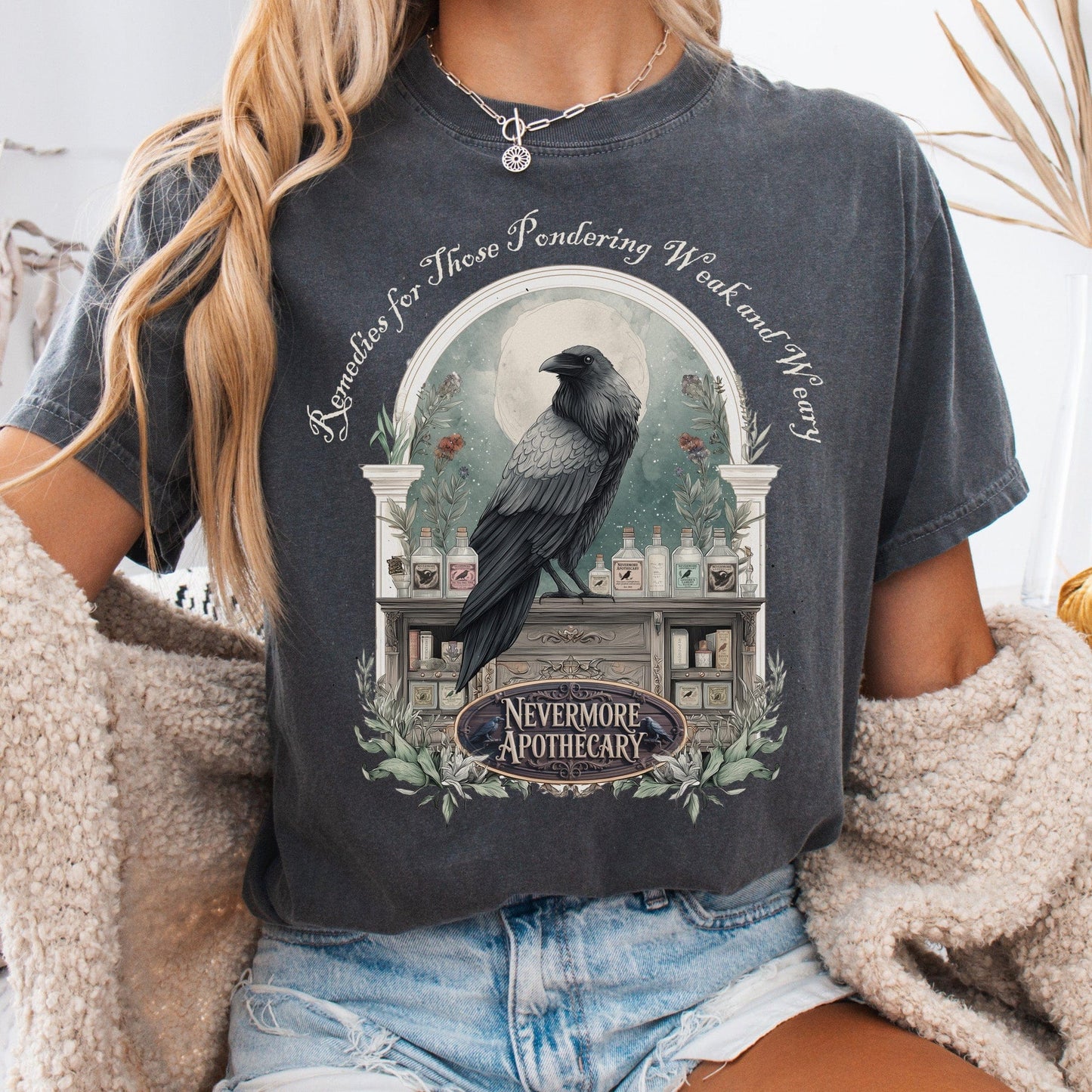 T-Shirt Pepper / S Nevermore Apothecary Edgar Allan Poe Tee The Mystic Eden