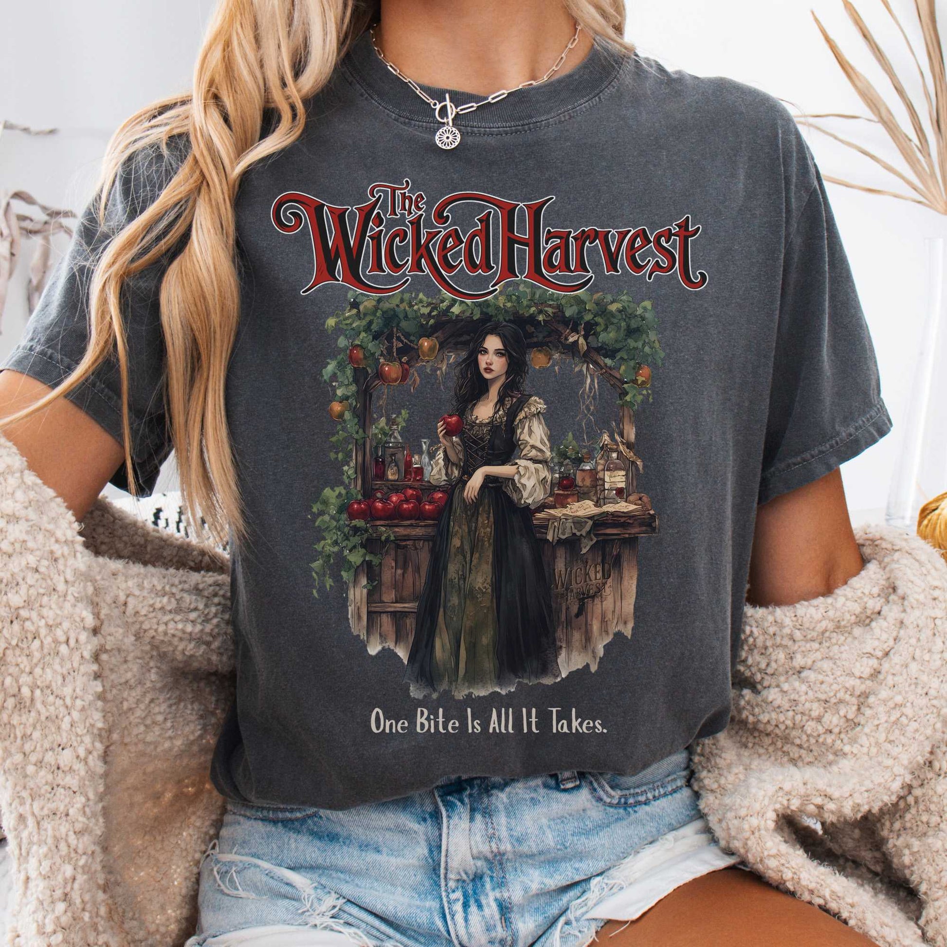 T-Shirt Pepper / S The Wicked Harvest Fairytale Shirt The Mystic Eden