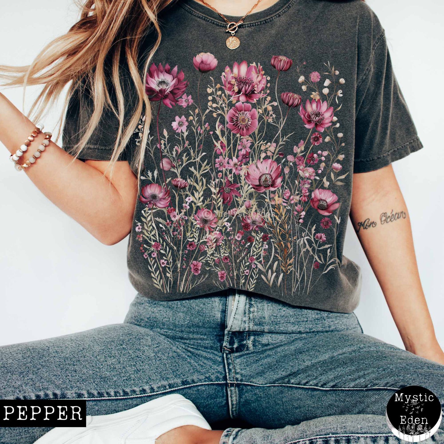 T-Shirt Pepper / S Vintage wildflower maroon floral shirt The Mystic Eden