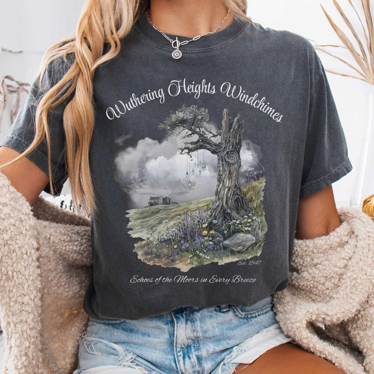 T-Shirt Pepper / S Wuthering Heights Windchimes Tee The Mystic Eden