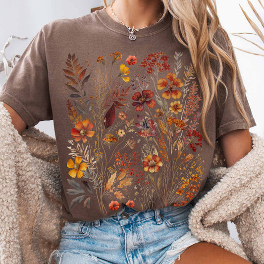 T-Shirt Vintage cottagecore fall wildflowers shirt The Mystic Eden