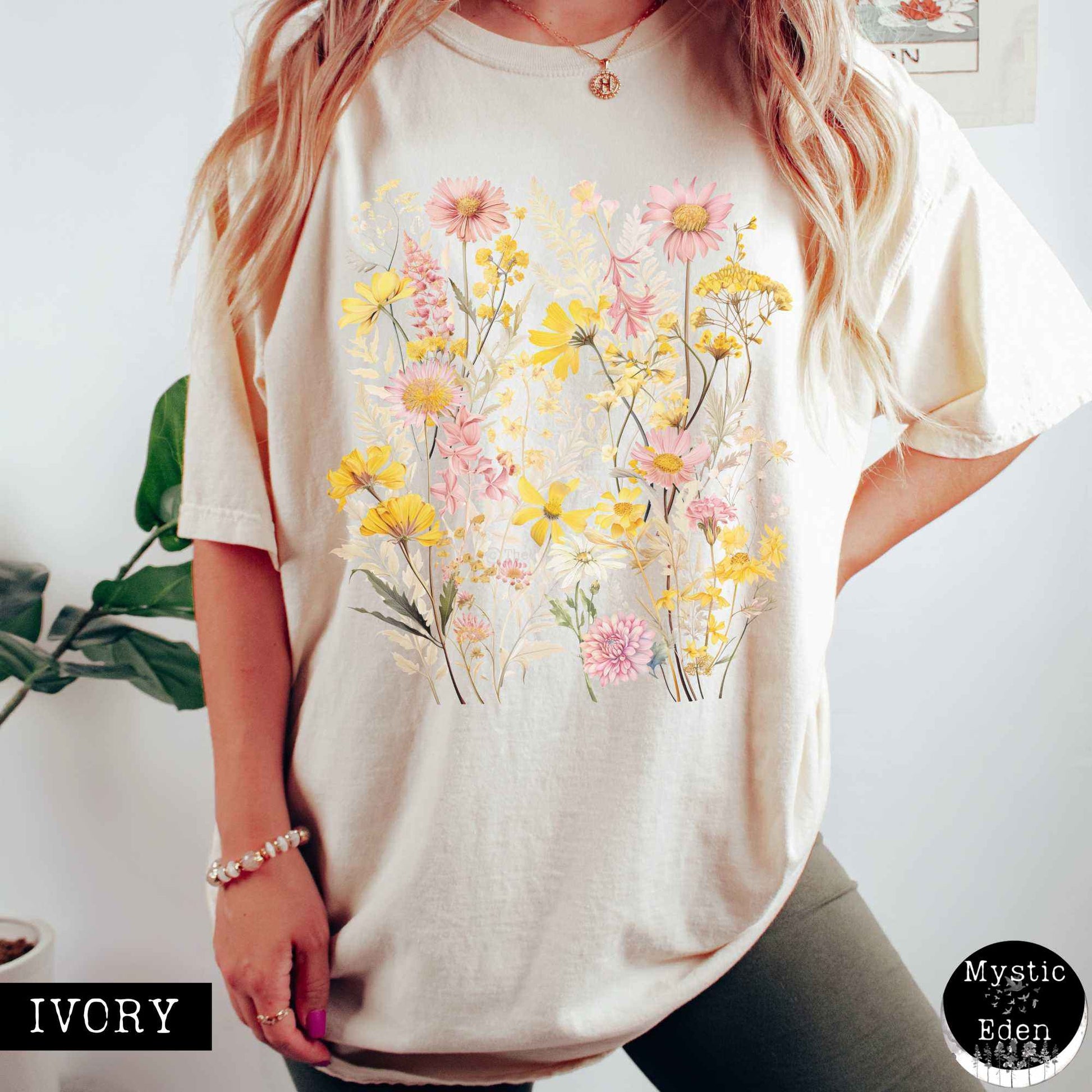 T-Shirt Vintage spring floral wildflowers shirt The Mystic Eden